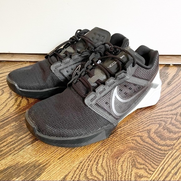 NWOT Nike Men\'s Zoom Metcon Turbo 2 Training Shoes Black DH3392-010